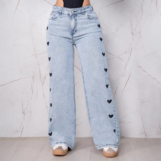 Jeans Bota Recta Rígido Mujer con Corazones Bordados R5042 - Guethe08 | Fábrica de Jeans