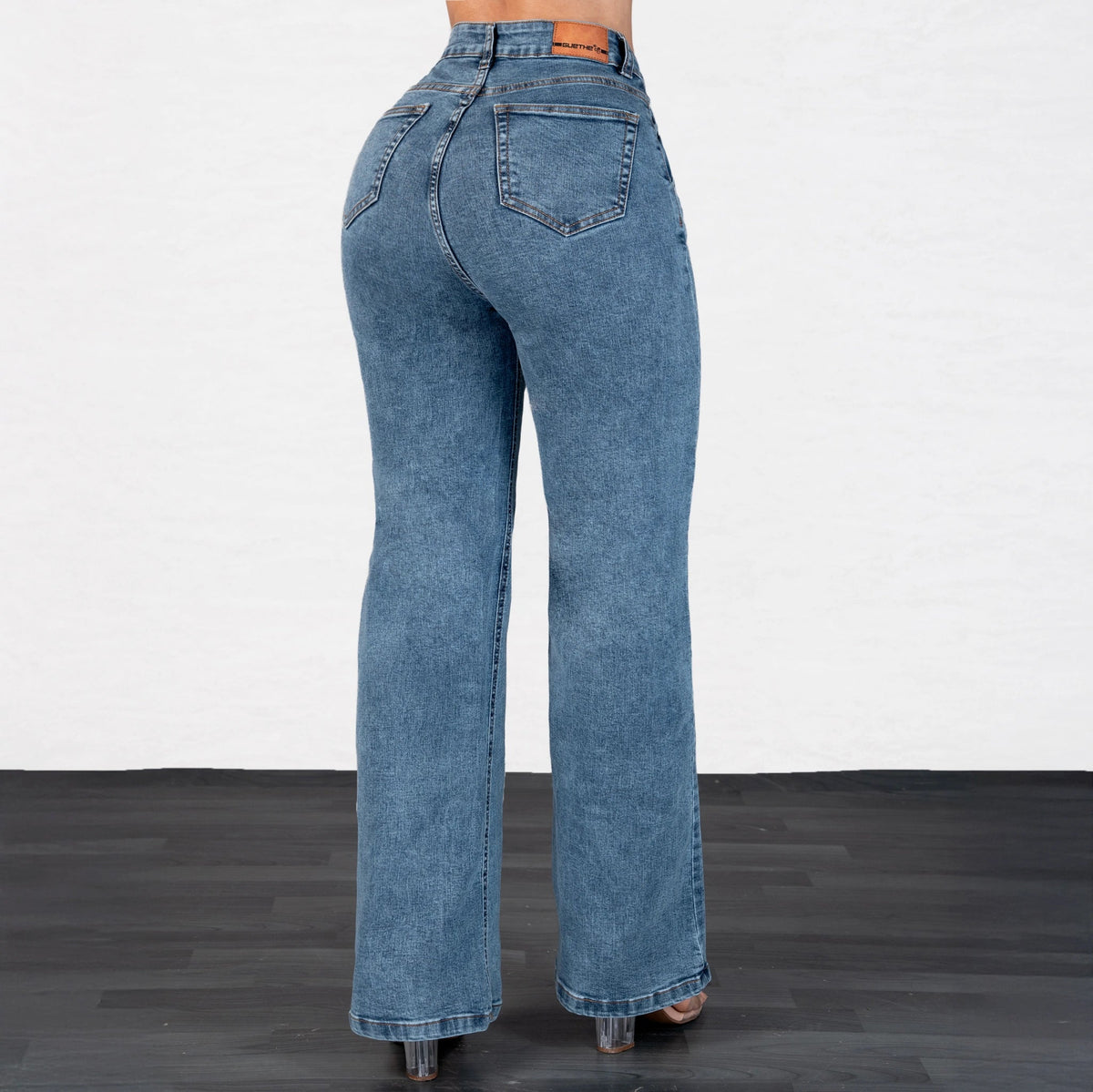 Jeans Bota Recta Strech Mujer con Mariposas Bordadas L6070 - Jeans Colombianos GUETHE08