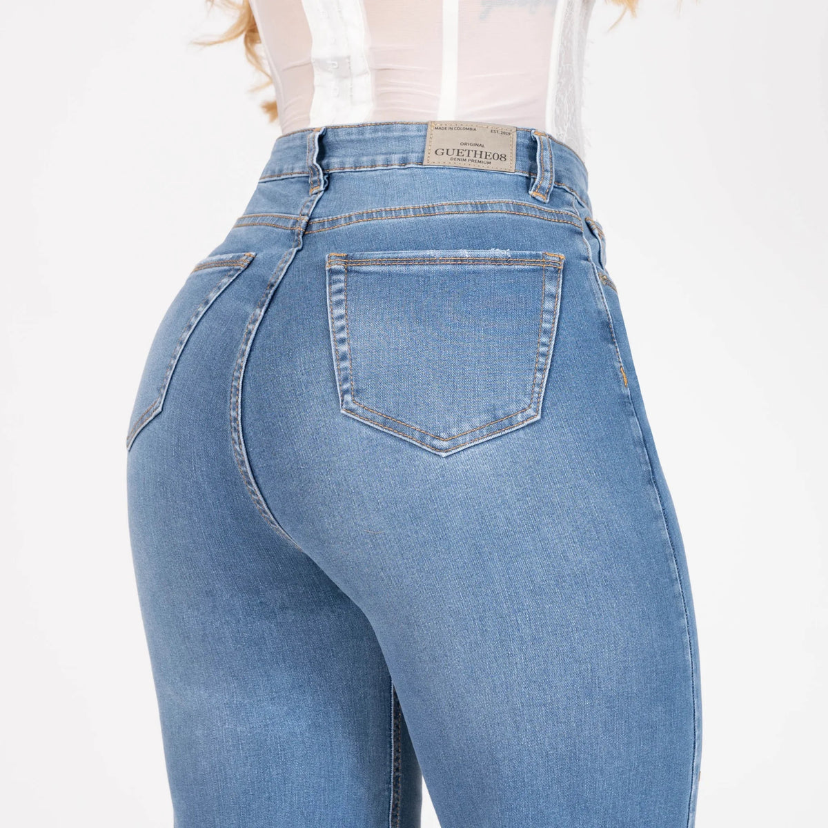 Jeans Bota Recta Stretch Mujer con Rotos L6066 - Jeans Colombianos GUETHE08