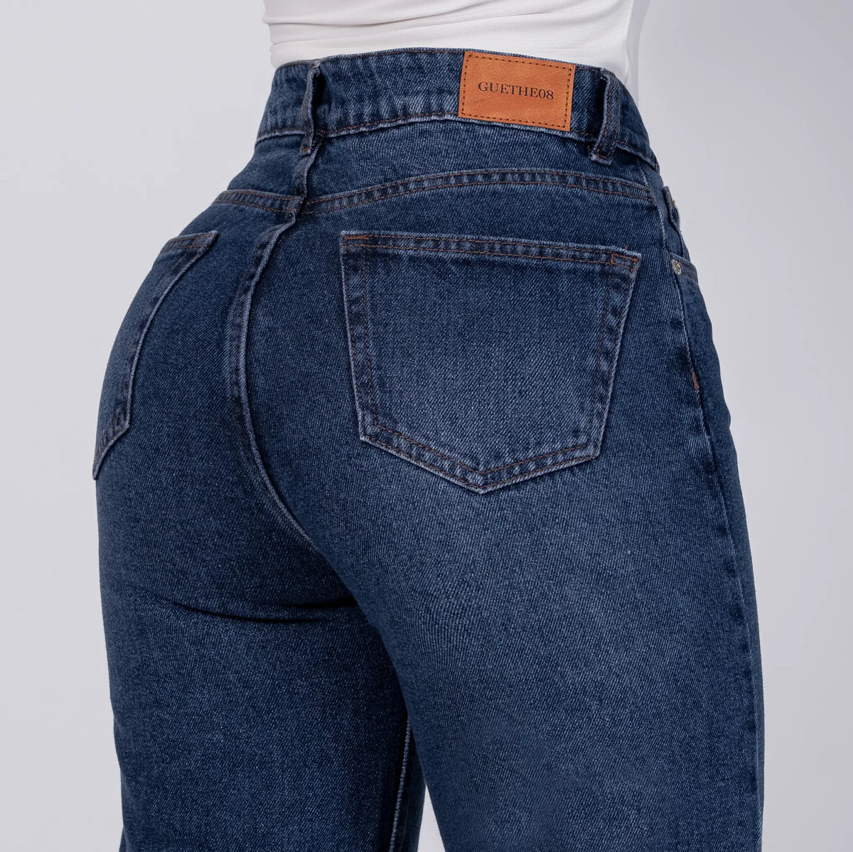 Jeans Rígido Bota Recta Mujer R5058 con Destroyer