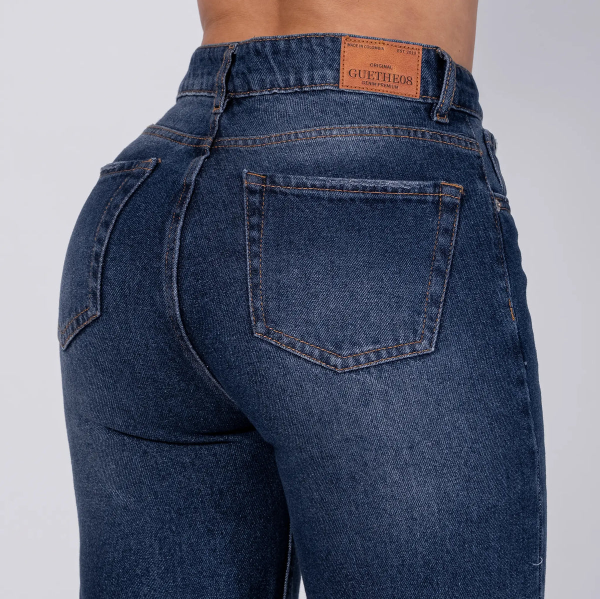 Jeans Rígido Bota Recta Mujer R5057