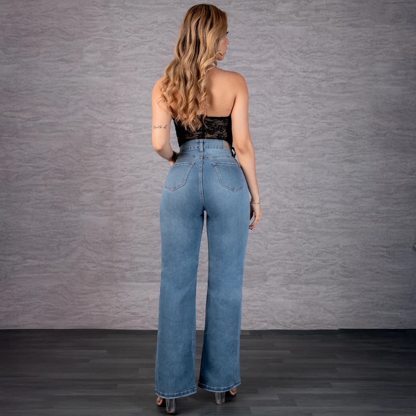 Jeans Bota Recta Strech Mujer con Rotos L6066