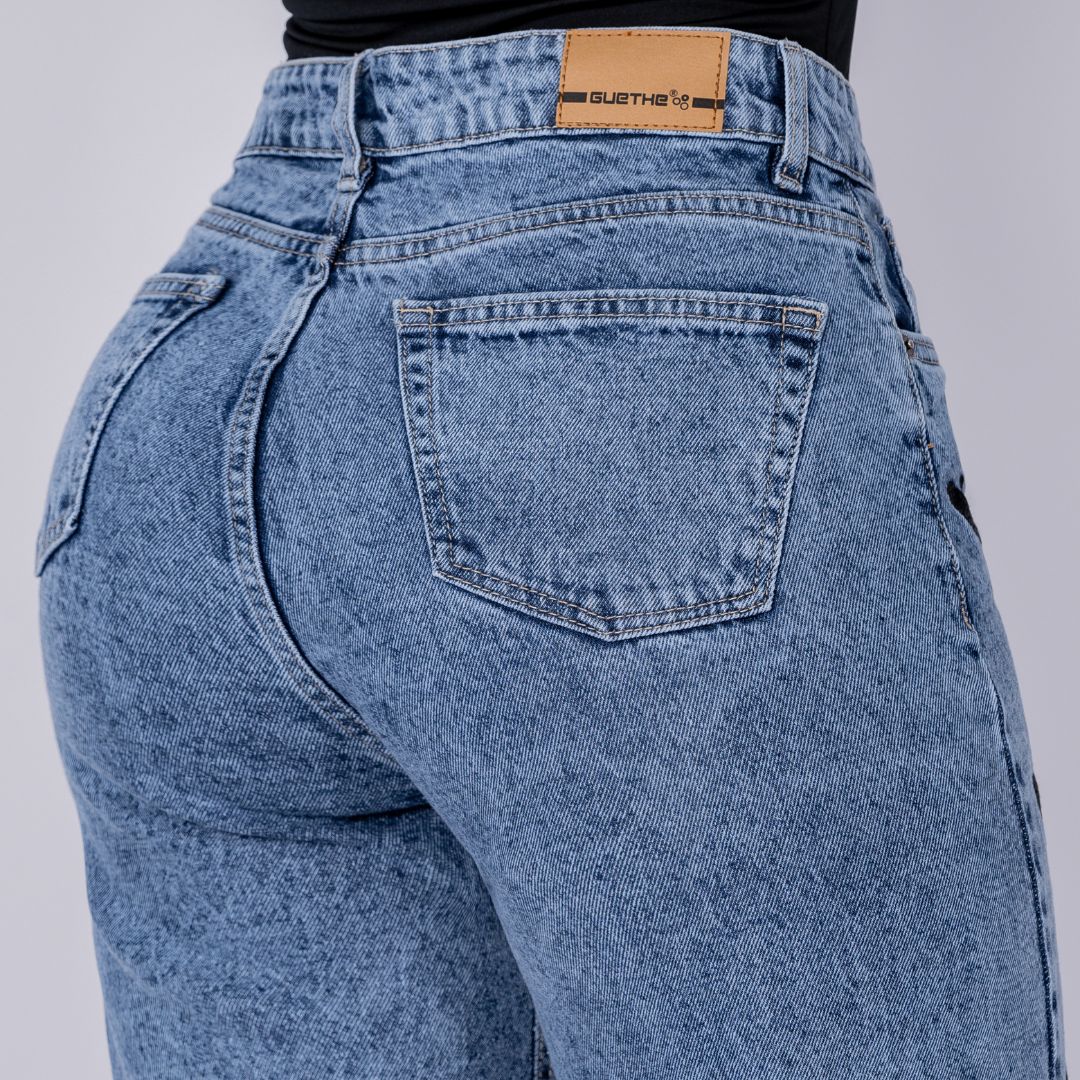 Jeans Bota Recta Rígido Mujer con Corazones Bordados R5037 - Guethe08 | Fábrica de Jeans