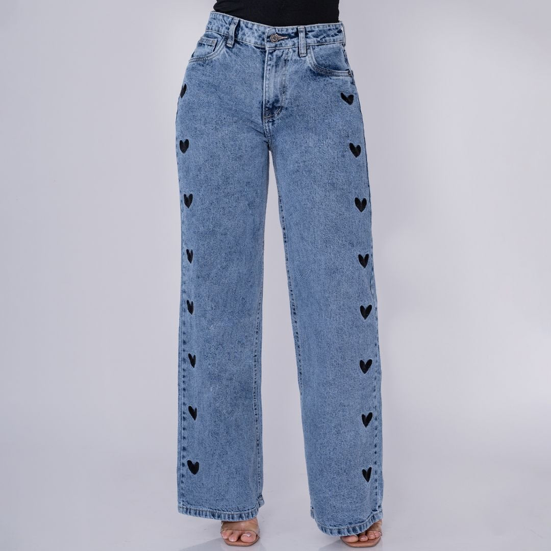 Jeans Bota Recta Rígido Mujer con Corazones Bordados R5037 - Guethe08 | Fábrica de Jeans