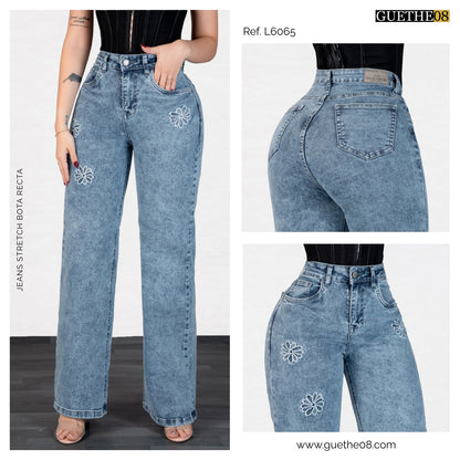 Jeans Bota Recta Strech Mujer con Flores Bordadas L6065 - Jeans Colombianos GUETHE08