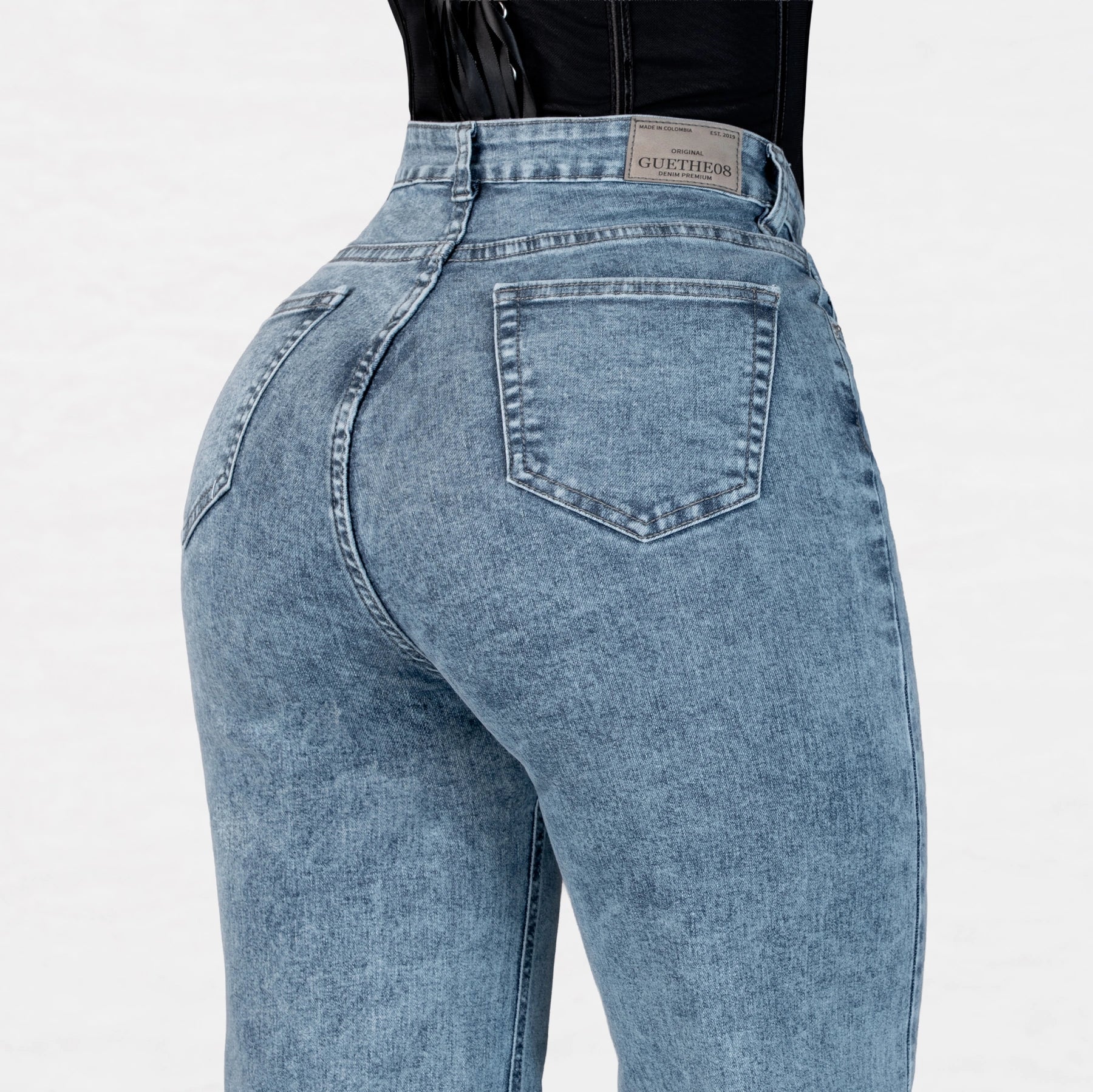 Jeans Bota Recta Strech Mujer con Flores Bordadas L6065 - Jeans Colombianos GUETHE08
