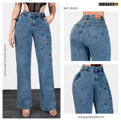 Jeans Bota Recta Strech Mujer con Mariposas Bordadas L6070 - Jeans Colombianos GUETHE08